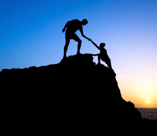 Mos u dorëzo, ktheji dështimet në lojë, mëso prej tyre, ato janë pjesë e suksesit (Video)