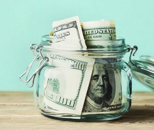 Çfarë duhet të bësh kur dikush të le amanet paratë e tij, a mund të investosh p.sh.?