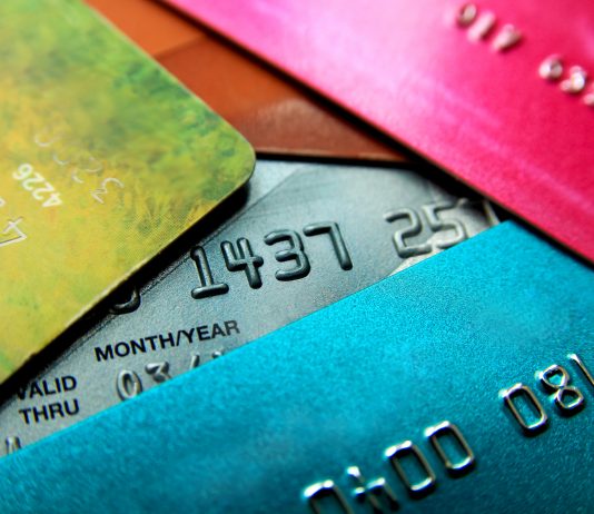 Kartelat bankare – paraja elektronike