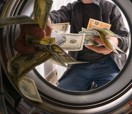 Format e manipulimeve dhe ndalimi i manipulimeve që mund të shpien në kamatë gjatë tregtisë murabaha