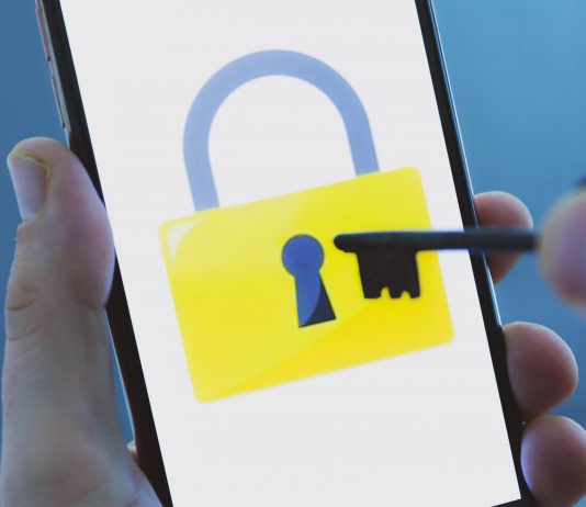 Fjalëkalime të forta: 9 rregulla për t’ju ndihmuar të bëni dhe mbani mend kredencialet tuaja të kyqjes