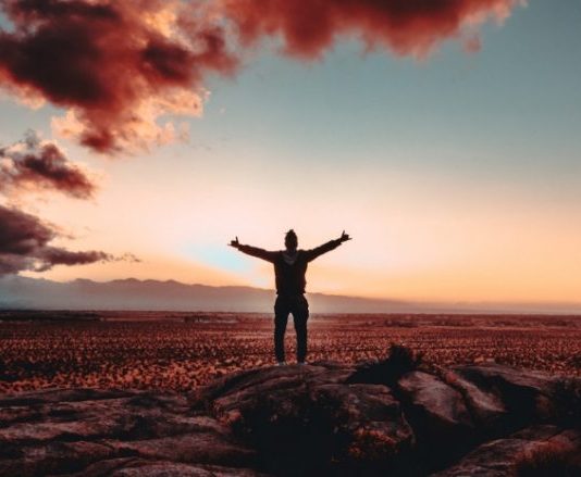 10 thënie inspiruese për pavarësinë nga njerëz të suksesshëm