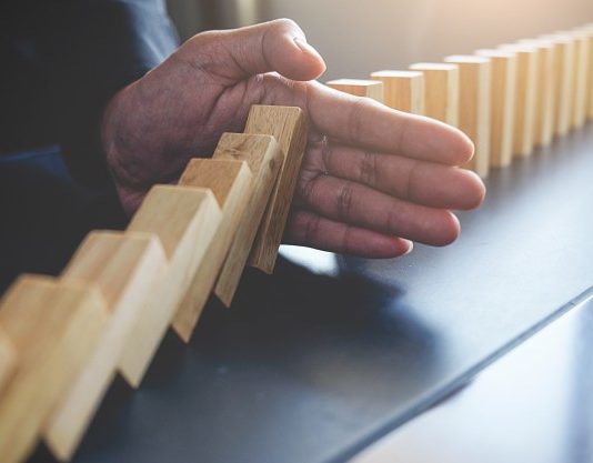 A jam unë fatlum? Suksesi i vërtetë dhe shmangja e vajtimit të përhershëm