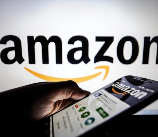 DREJTORI I KORPORATËS AMAZON BËN MILIARDA NË KOHËN E KORONAVIRUSIT