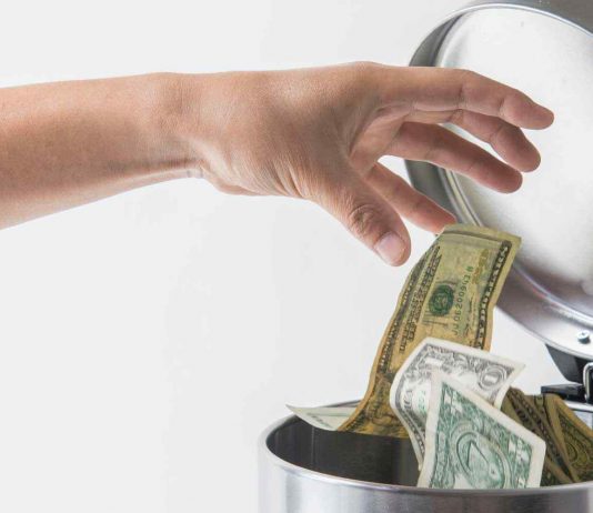 9 gjërat për të cilat zakonisht shpenzohet shumë para pa nevojë