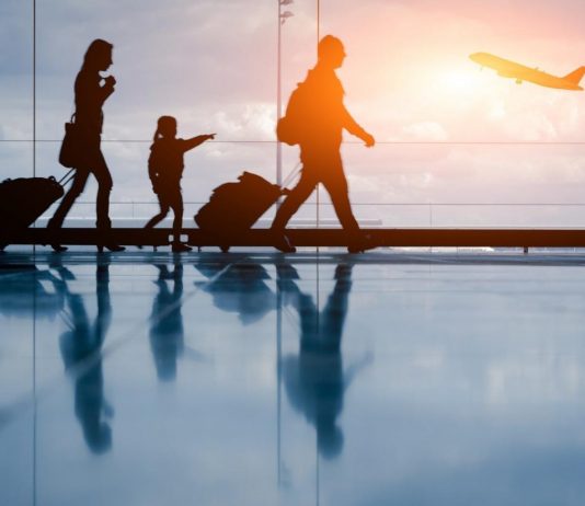 1.68 milionë shqiptarë ikën si emigrantë jashtë vendit