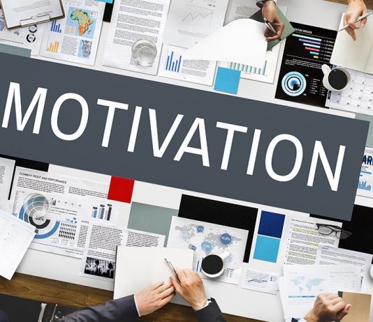 10 mënyra sesi të motivoni punonjësit tuaj (pa para)