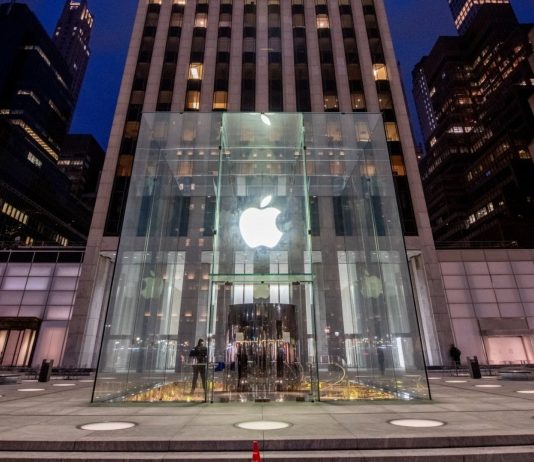 Apple dhe smart working, nga shtatori të gjithë në zyrë për 3 ditë në javë