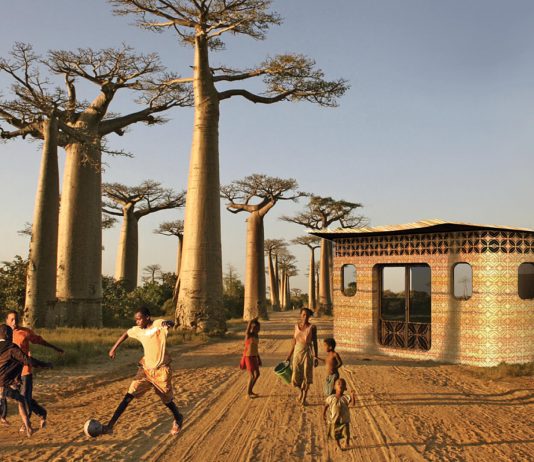 Shkolla e parë në botë, e printuar në 3D, po merr formë në Madagaskar