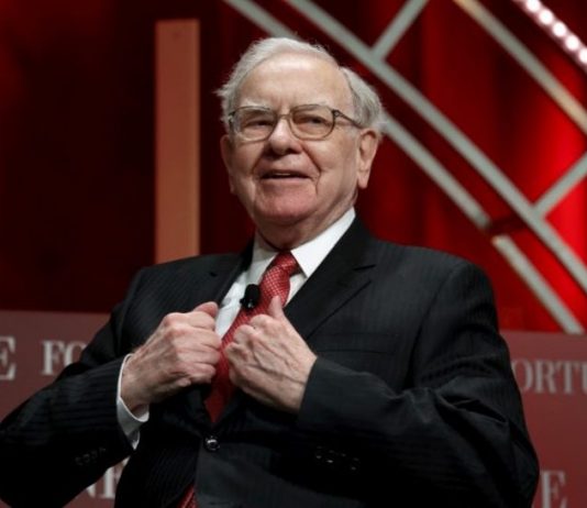 Warren Buffett beson se 3 zgjedhje në jetë ndajnë fituesit nga humbësit