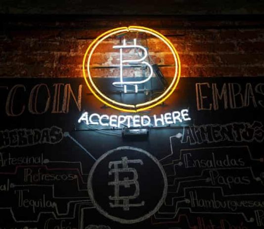 Ëndrra e kriptomonedhave për t’i shpëtuar sistemit financiar global po shkatërrohet