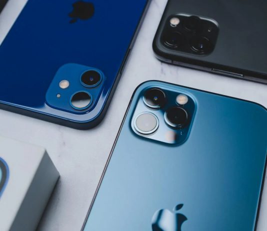 Apple sjell komunikimet satelitore në iPhone 13