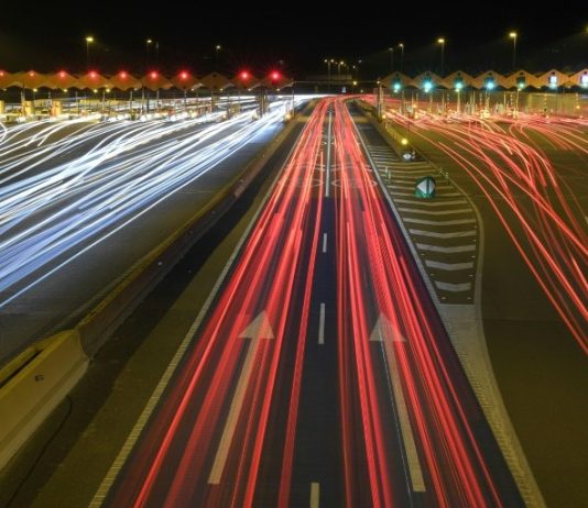 Pagesa, afishe apo falas? Spanja mendon për të ardhmen e autostradave