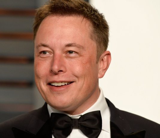 Elon Musk, më i pasur se Bill Gates dhe Warren Buffett së bashku
