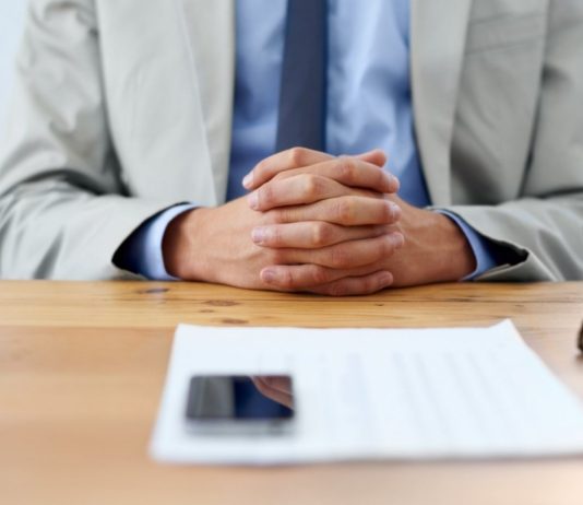 Gjuha e trupit në intervistë për punë