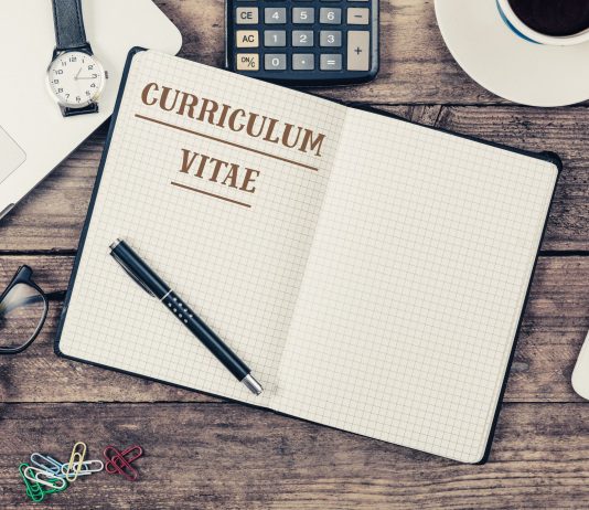 Si të shkruani një CV!