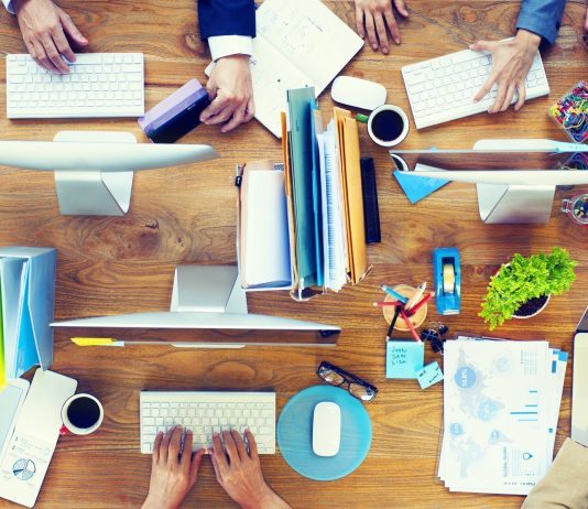 Punoni për tjetrin si për veten tuaj