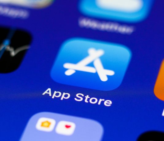 Apple: Zhvilluesit e App Store kanë fituar më shumë se 260 miliardë $