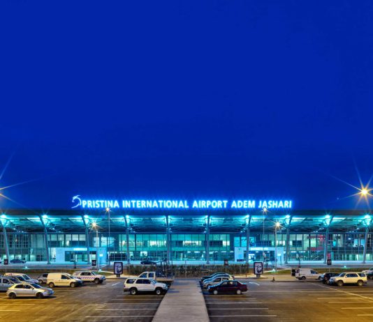 Aeroporti “Adem Jashari” pati 97% më shumë udhëtarë në vitin 2021 sesa në 2020