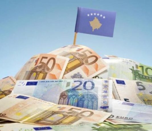 Remitancat në Kosovë afër 1 miliard euro – stimuluesi kryesor i rritjes ekonomike