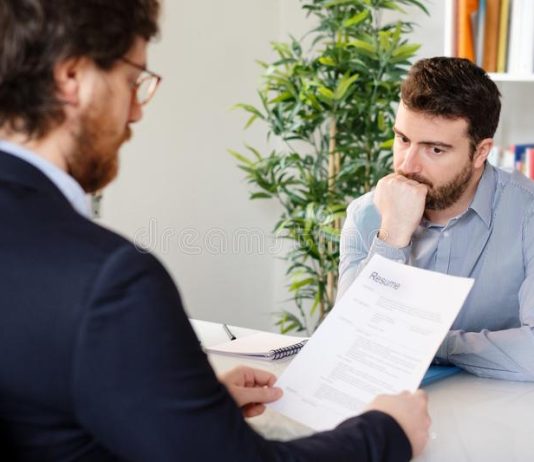 Mos gënje në intervistë, edhe nëse je larguar nga puna