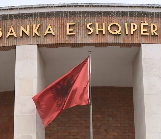 Banka e Shqipërisë rrit normën bazë të interesit, pritet shtrenjtim i kredive në lekë