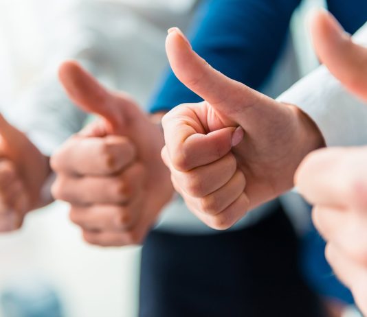 Sondazhi/ Punëtorët në Europë më pak kërkesë për rritje pagash, edhe pse kostot e jetesës po rriten