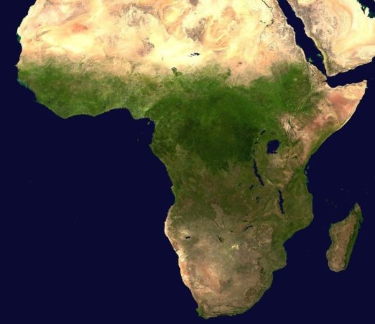 Si kaluan 15 vende afrikane në Islam për shkak të një njeriu