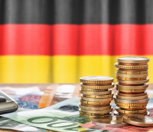 Sa fitohet në Gjermani – publikohen pagat e 100 profesioneve të ndryshme