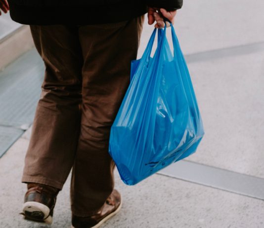 Kaq do të duhet të paguani për qese plastike nga viti i ardhshëm