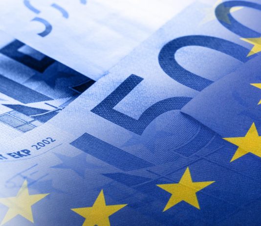 Bankat qendrore të Europës rrisin normat e interesit për të luftuar inflacionin