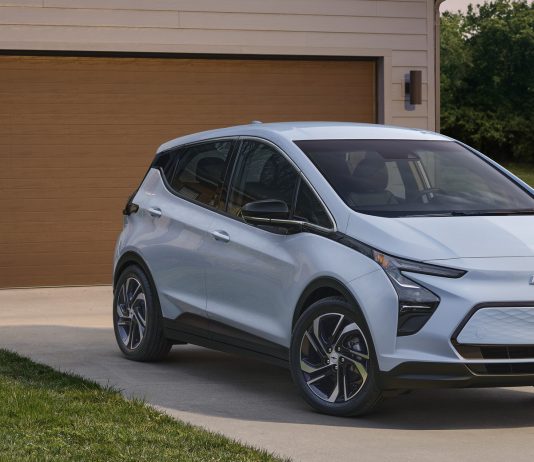 New Jersey do t’u paguajë banorëve deri në 4,000 dollarë nëse ata vendosin për të blerë një automjet elektrik