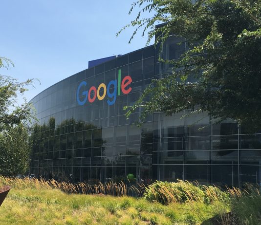 Google do të ndërpresë të gjitha punësimet për dy javë
