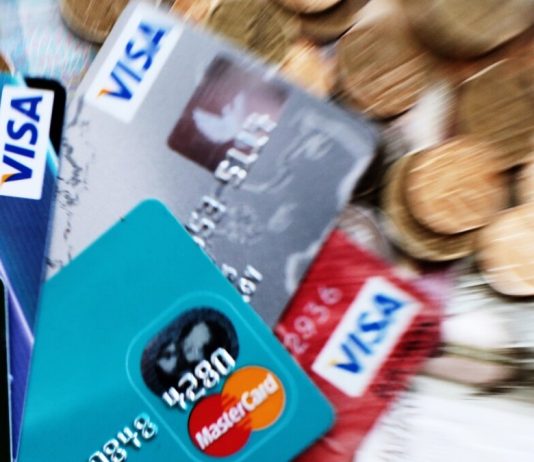 Norma e interesit për kredi pritet të rritet, bankat heshtin