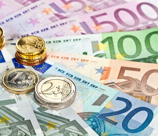 Fundi i euros? Ekspertët ngrenë alarmin: Do të ‘vdesë’ herët a vonë