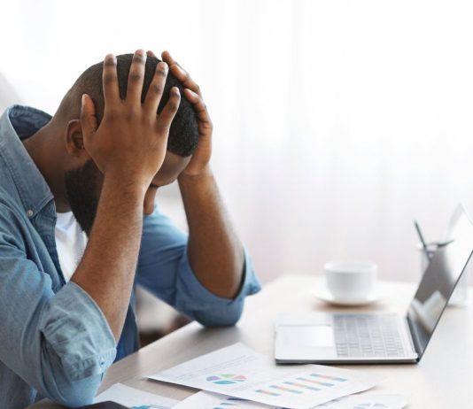 Disa mënyra për t’u rikuperuar nga “burnout”-i në punë