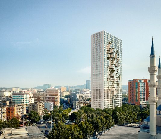 “Mount of Tirana” mbi një pronë të Komunitetit Musliman?
