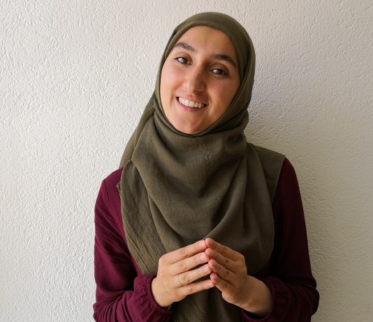 Arlinda Amiti, shqiptarja e parë doktore e shkencave në Zvicër, zotëron 7 gjuhë të huaja