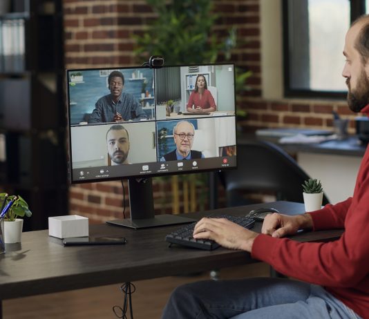 Ju njohim me faqet të dobishme në internet për të gjetur punë në distancë