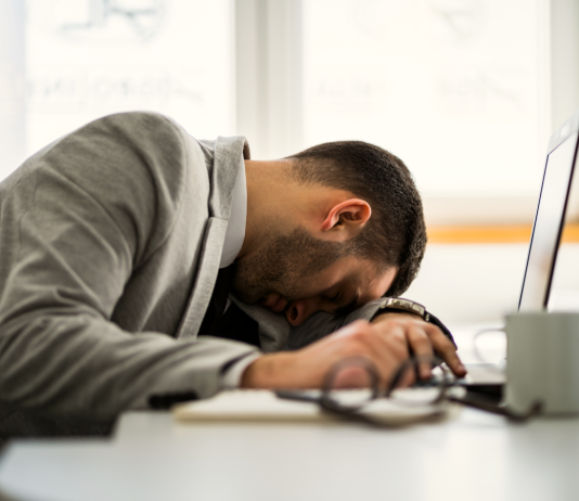 Më shumë orë pune nuk përkthehen në performancë më të mirë