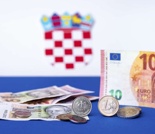 Kroatët, të pakënaqur me euron