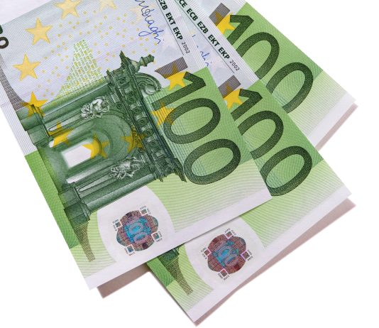 Euro “fluturon” çmimet në Kroaci, ndërhyn qeveria