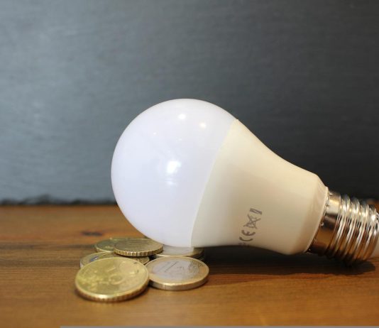 Nis ngritja e çmimit të energjisë elektrike në bursat ndërkombëtare