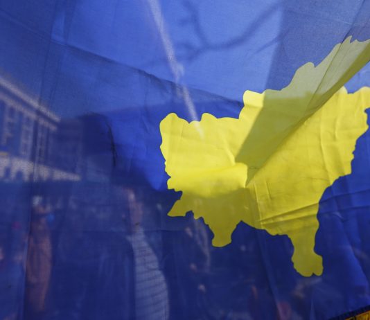 15 vjet shtet, Kosova ende me vështirësi ekonomike