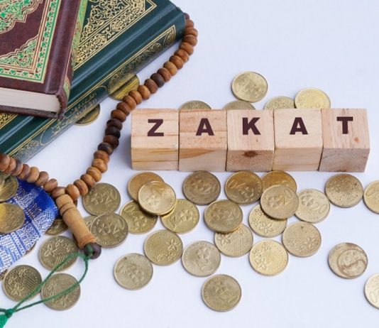 Zekati a i jepet fëmijve të tu, të cilët janë të martuar, dhe të ndarë nëpër shtëpitë e tyre, qoftë vajzës apo djalit?