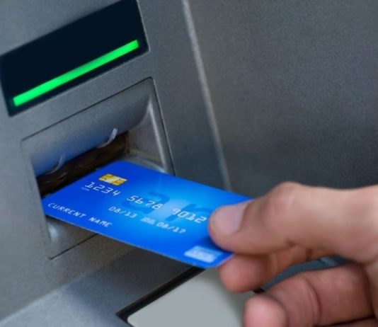 Raporti i Findex: Më shumë se gjysma e qytetarëve në Kosovë kanë qasje në llogari bankare