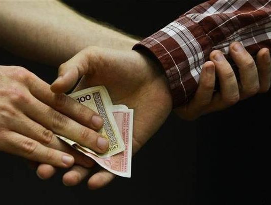 Perceptimi i korrupsionit më i larti në Shqipëri, më i ulëti në Kosovë