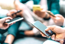 Telefoni – ‘Droga’ që po na vret kohën